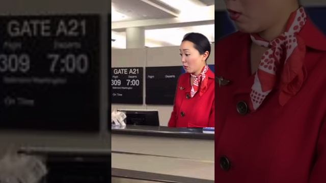 WHAT IT’S REALLY LIKE TO CHECK INTO A LOW COST AIRLINE 😵💫💸