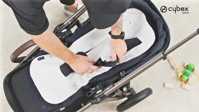 Как прикрепить летний вкладыш на сиденье Gazelle S CYBEX
