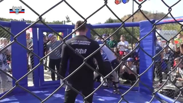 В Донецке состоялся открытый турнир по боевым единоборствам ММА.