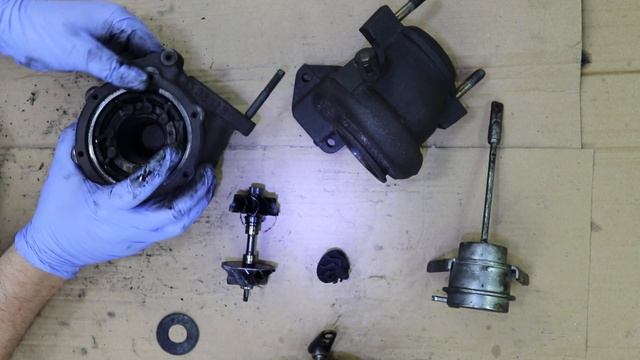 FALLOS de TURBO de geometría FIJA y VARIABLE; wastegate, pulmón/actuador del turbo, turbina, álaves