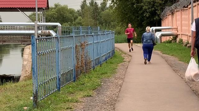 Ежедневная беговая тренировка в Москве || Подготовка к Казанскому марафону 2025 :)