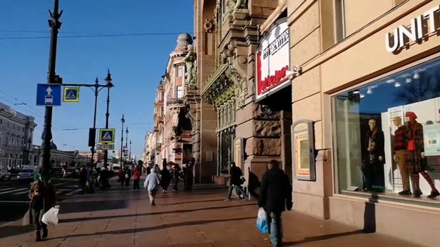 🔘 Приехали в декабре 2020 в СПб поездом, а здесь и снега нет... Гуляем на Невском Проспекте ✔️