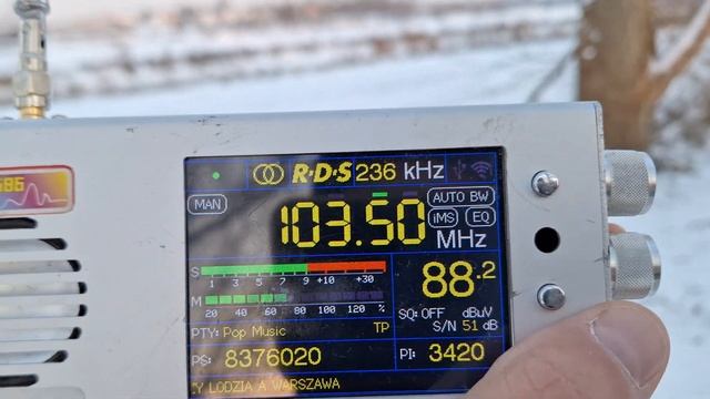 Radio Victoria na 103,5 FM z Łowicz *ul. Seminaryjna* TEF 6686 przy nadajniku w Łowiczu - 4.12.2023