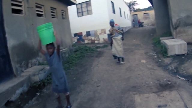 TANZANIA POV TRAVEL- SAFARI/ZANZÍBAR