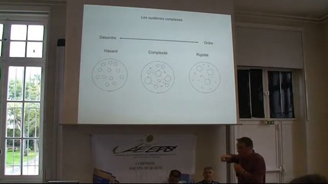 5  DELIGNIERES complexité et compétences