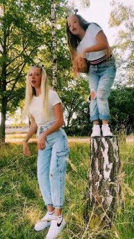 Зачем Доминика залезла на дерево чуть не упала мама испугалась