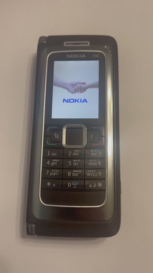 Nokia e90