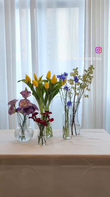I could be red, I could be yellow… I could be every colour you like! #floraldesign #flowers