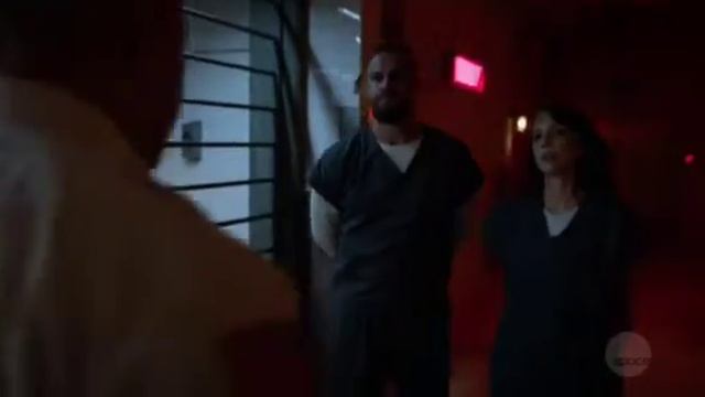 Arrow 7×5 level 2 oliver help talia to escape