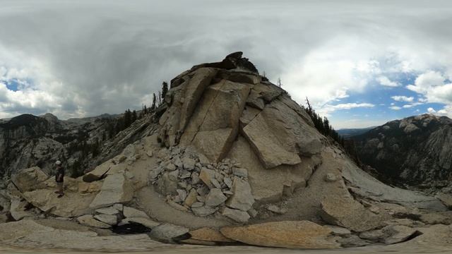 Dangerous 1000 Foot Drop at The Watchtower Sequoia National Park GoPro MAX 360