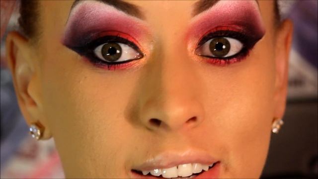 PINK FRIDAY FEVER Makeup Tutorial - MAC Bright Fuchsia Pigment!
