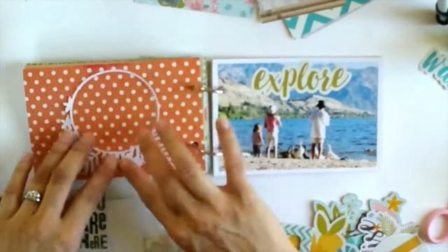 Clique into Summer Kit - A Mini Album with Melissa -  Video #2