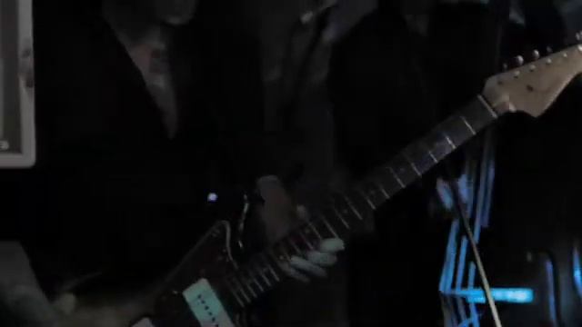 Cours Lapin live at NHAC and Rough Trade 7.7 + 8.7 2010