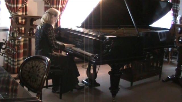 Anna Ivanova plays Liszt's personal Bechstein sn1999 piano in Weimar