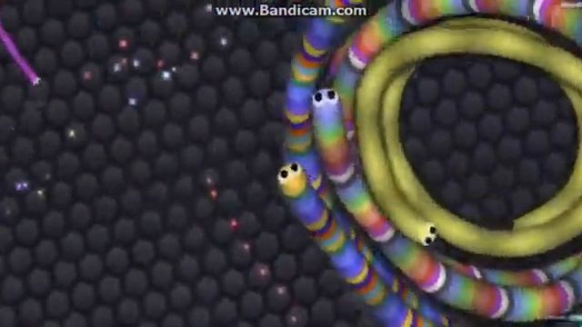 Епык маса 400 000.0кг. Играем в slither.io