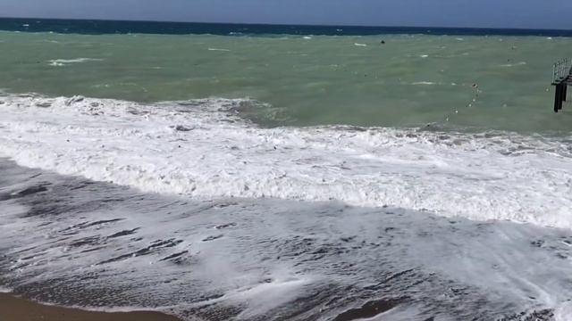 Дикие волны моря