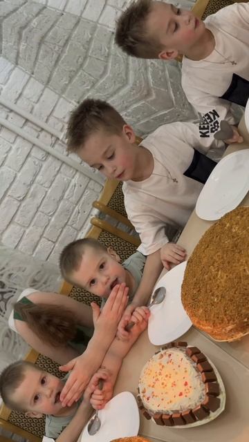 Викуся с праздником! 11 лет