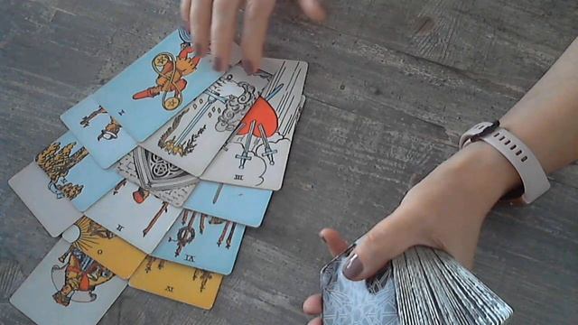 О нем! его желания, переживания, мысли? таро расклад