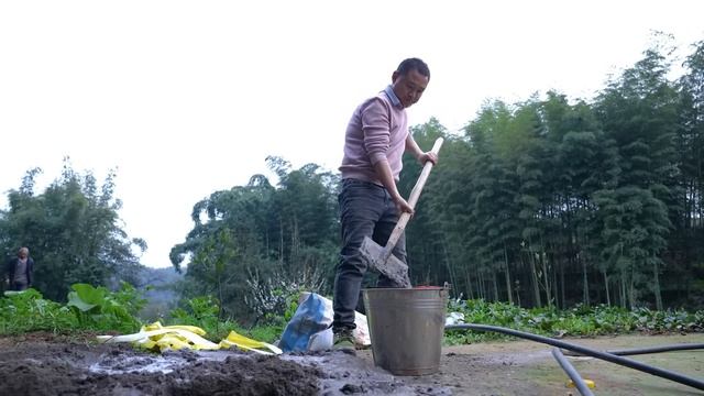 【农村四哥】历时4天，水井工作终于收尾，出水那一刻，全家开心坏了