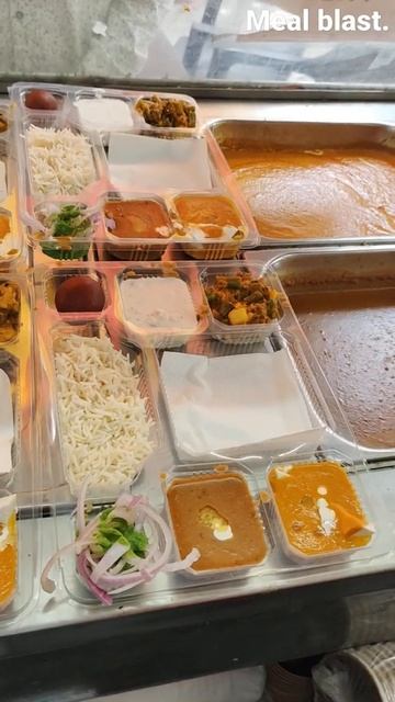Meal blast Restuarant Ashok vihar😋 Thali Price only 100 R Try Jarur kare#food #foodlovers