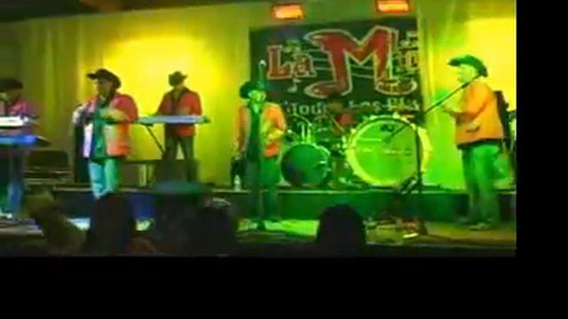 Grupo Desafío Musical en concierto 6