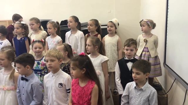 Концерт в детской музыкальной школе. Родители в шоке !!