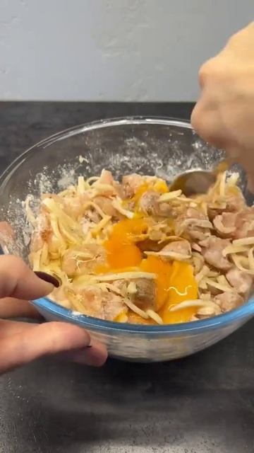 РУБЛЕННЫЕ КОТЛЕТЫ С СЫРОМ
