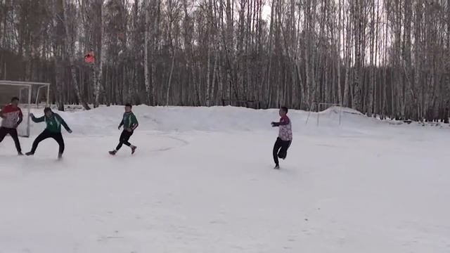 ФК Салават Юлаев 1-0 ФК Красный феникс. (1 тайм)