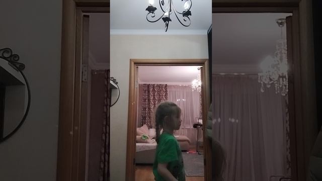 два котика также