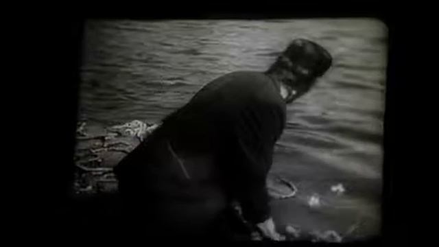 Nuestro Cine: El espíritu de la colmena. Sábado 23:30