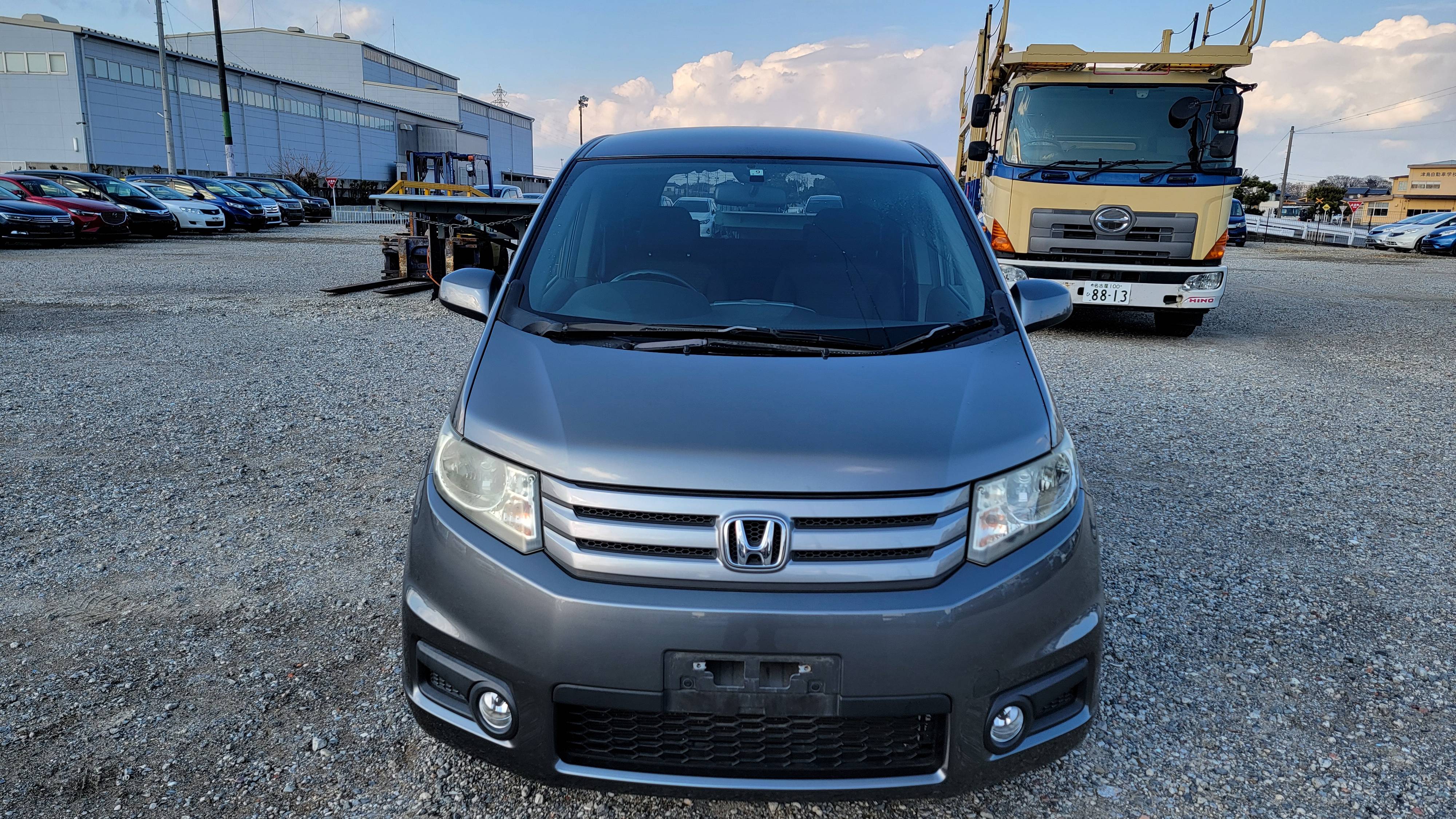 HONDA FREED SPIKE GB3-1354457