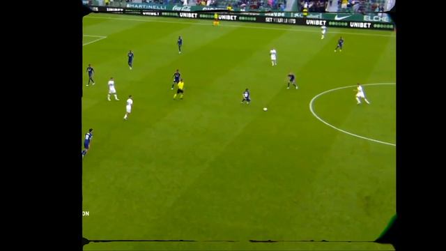 38 yrs old Luka Modric is simply phenomenal!