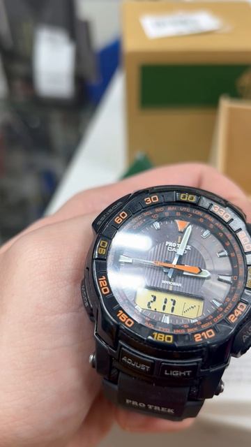 Часы Casio