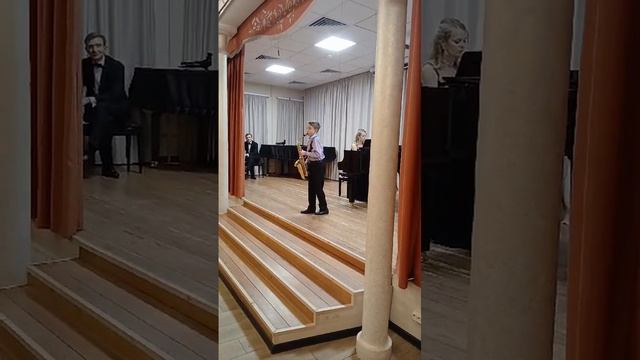 Игнатьев Глеб Ноле Маленькая Латинская Сюита часть 1