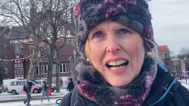 Museumplein 14 feb, coronaprotest Valentijn❤️