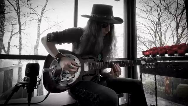 LOST IN THE STORM • Dark Swamp Blues Guitar