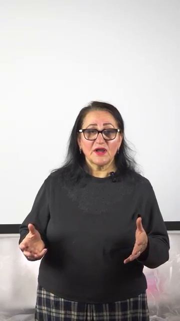 Бог оправдывает неправого. Если есть вера в Бога, праведность засчитывается не за работу, а за веру.