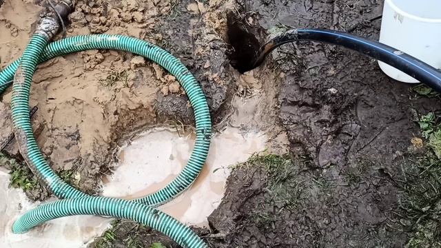 разведывательное бурение. не своевременная информация по колодцу...песок есть воды нет...