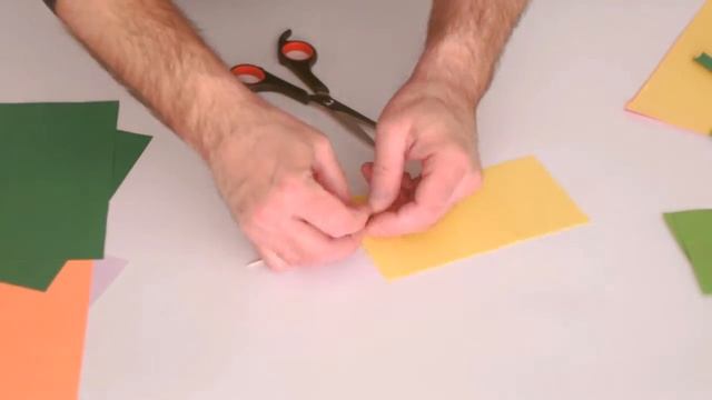 Diy paper crafts. How to make paper bouquet of flowers