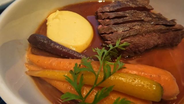 🇭🇰Hong Kong🇭🇰 Free-Flow Brunch🥂Landmark Mandarin Oriental Hotel 🍾 Mo Bar 2023