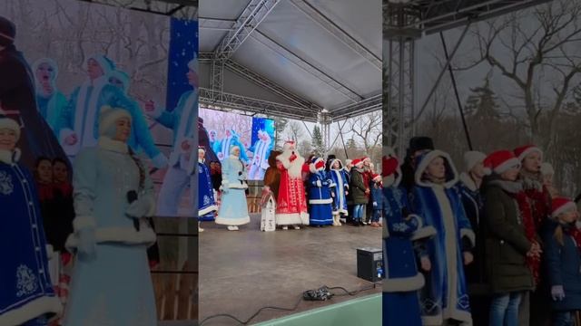 Минувшей субботой 15 февраля с Поместья Белорусского Деда Мороза стартовал сказочный поезд
