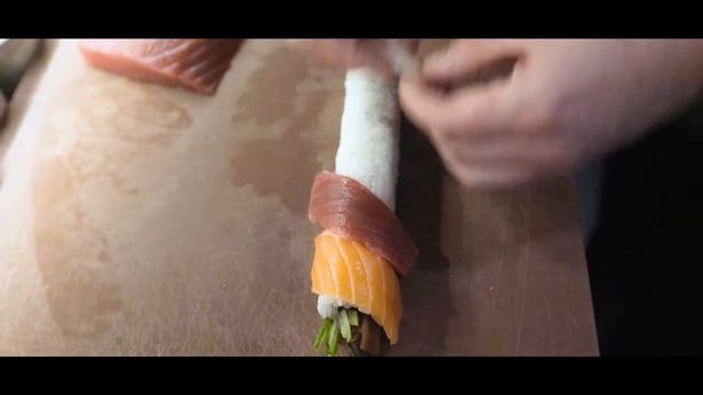PROJEKT TUTAJ 3, czyli 3żyny. SUSHI ROYAL os. Dywizjonu 303 31L. Stowarzyszenia CENTRUM B7.
