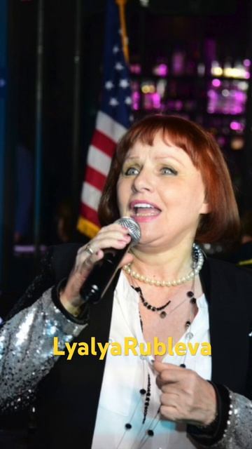 New Christmas song #music #karaokemusic #live #ляля #singer #лейсяпесня #popularsongs #christmas