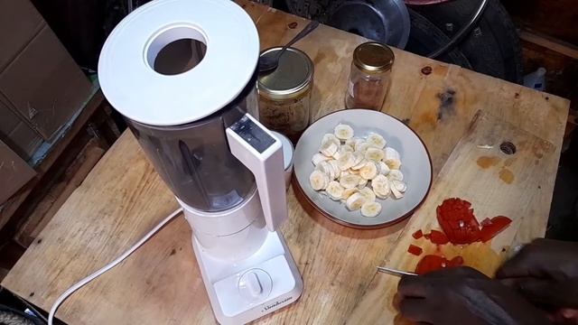 Antioxidant Drink | Banana Tomato Smoothie Recipe #mondaysmoothies #smoothierecipes