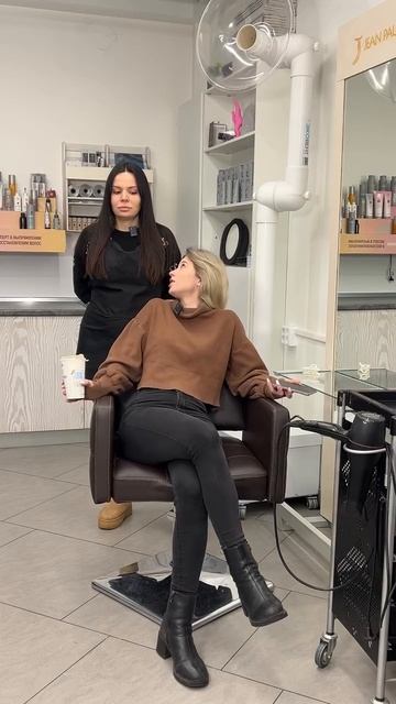 Тот самый токсик-клиент 🙂 
Тем, у кого такие имеются в качестве постоянных — терпения! #jkeratin