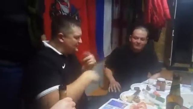 "на низкой шестерке"!