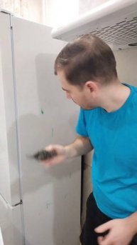Мою холодильник