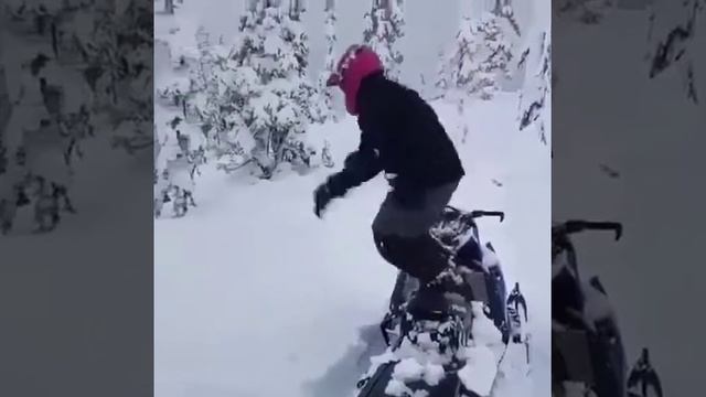 А снег идёт...