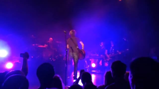 The Goo Goo Dolls -Iris (live in Orlando 12/15/13)