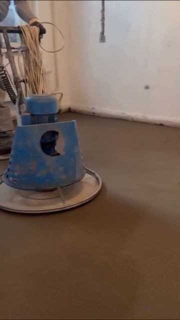 Полусухая стяжка пола за 1 день в Воронеже +7(906) 586-08-08 Замеры бесплатно.